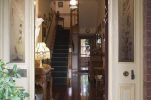 A Magnolia Manor Luxury Accommodation - Tourism Caloundra